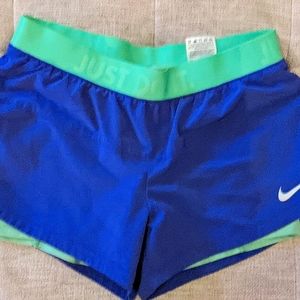 Nike, Women's (M) Dri-Fit Shorts, w Built-In Compression